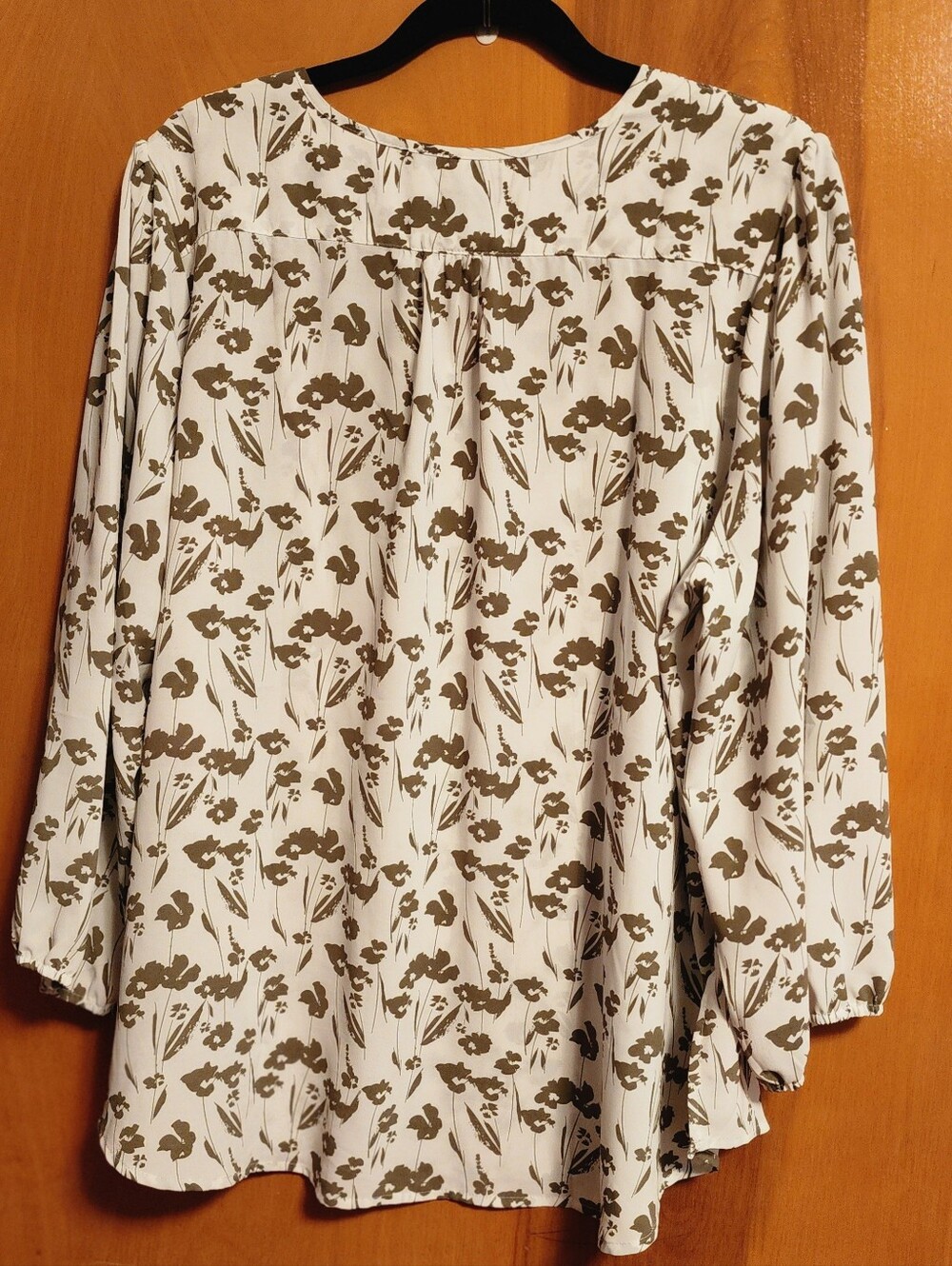 Plus Size Monday Fun Top - Picture 2 of 7